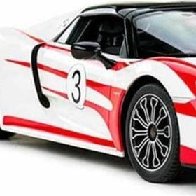Sunman 70710 32 cm Porsche 918 Spyder Weissach Işıklı Uzaktan Kumandalı Araba