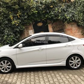 Sunplex Hyundai Accent Blue Kromlu 4 Parça Cam Rüzgarlığı