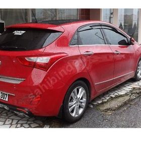 Sunplex Hyundai I30 2013 Mugen Tip Cam Rüzgarlığı