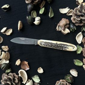 Sürmene SRMN9003 El Yapımı Geyik Boynuzundan Çelik Çakı