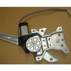 Suzuki Swift 2005-2011 Sağ Elektrikli Motorlu Arka Cam Krikosu