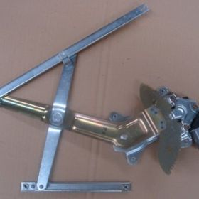 Suzuki Swift 2005-2011 Sağ Elektrikli Motorlu Ön Cam Krikosu