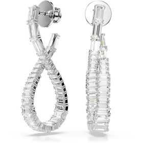 Swarovski 5677628 Kadın Küpe