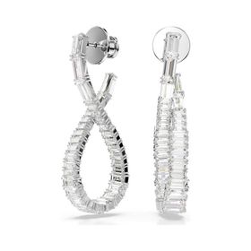 Swarovski 5677628 Kadın Küpe