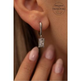 Swarovski Taşlı Dikdörtgen Baget Model Gümüş Zirconia Küpe