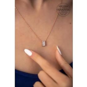 Swarovski Taşlı Dikdörtgen Model Rose Zirconia Gümüş Kolye