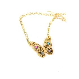 Swarovski Taşlı Gümüş Kelebek 925 Ayar Gümüş Kolye