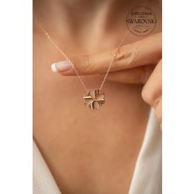 Swarovski Taşlı Kalp ve Yonca Model Rose Kaplama Zirconia Gümüş Kolye
