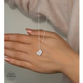 Swarovski Taşlı Kalpli 925 Ayar Gümüş Kolye