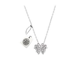 Swarovski Taşlı Kelebek Model 925 Ayar Gümüş Kolye