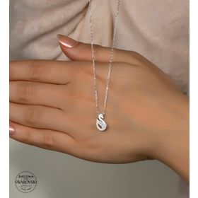 Swarovski Taşlı Kuğu 925 Ayar Gümüş Kolye