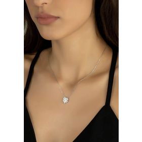 Swarovski Taşlı Taşlı Yonca 925 Ayar Gümüş Kolye