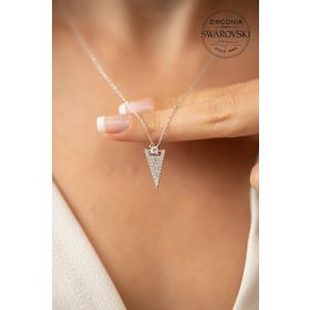Swarovski Taşlı Üçgen Model Zirconia Gümüş Kolye