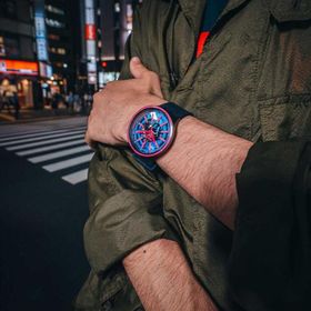 Swatch SO27B111 Unisex Kol Saati