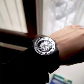 Swatch SUOZ147 Unisex Kol Saati