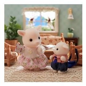 Sylvanian Families 5622 Keçi Ailesi Figür