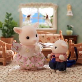 Sylvanian Families 5622 Keçi Ailesi Figür
