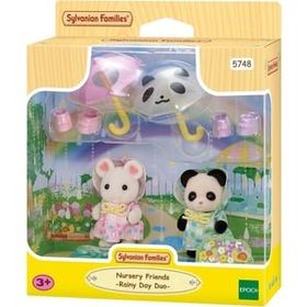 Sylvanian Families 5748 Anaokulu Arkadaşları Yağmurlu Gün İkilisi Oyun Seti