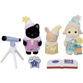 Sylvanian Families 5750 Anaokulu Arkadaşları Pijama Partisi Üçlüsü Oyun Seti