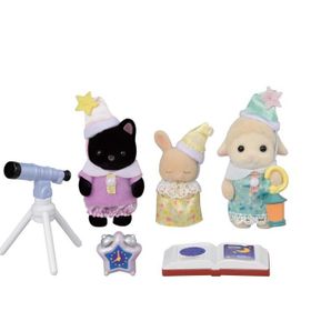 Sylvanian Families 5750 Anaokulu Arkadaşları Pijama Partisi Üçlüsü Oyun Seti
