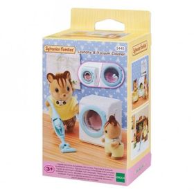 Sylvanian Families ESF5445 Çamaşır Makinesi ve Elektrikli Süpürgeli Aksiyon Figürleri