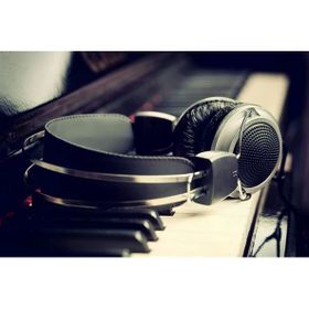 Tablolife Headphones 35 x 50 cm Kanvas Tablo