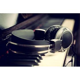 Tablolife Headphones 35 x 50 cm Kanvas Tablo