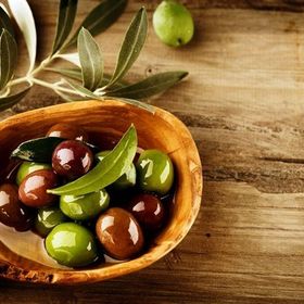Tablolife Siyah ve Yeşil Zeytin 35x50 cm Kanvas Tablo