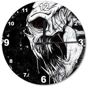Tablomega Korkunç Kurukafa Analog 30x30 cm Duvar Saati