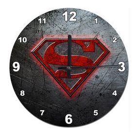 Tablomega Metal Zeminde Süpermen Logo Akarlı 30x30 cm Duvar Saati