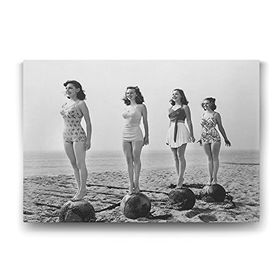 Tabloshop Sahilde Kızlar 75x50 cm Tablo