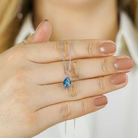 Takıhan Damla Tasarımlı Mavi Zirkon Taşlı 925 Ayar Gümüş Kadın Kolye