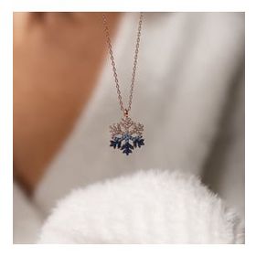 Takıhan Kar Tanesi Tasarımlı 925 Ayar Gümüş Kadın Kolye