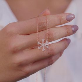 Takıhan Kar Tanesi Tasarımlı Rose Kaplama 925 Ayar Gümüş Kadın Kolye