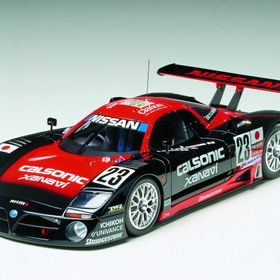 Tamiya 1/24 Nissan R390 Gt1 Plastik Araba Maket Kiti
