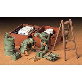 Tamiya 1/35 Ger. Engine Maintennance Crew Plastik Askeri Figür ve Bakım Seti Maket Kiti
