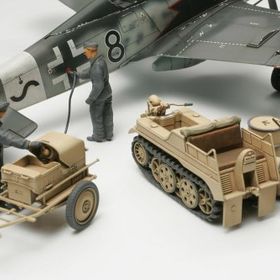 Tamiya 1/48 Aps Unit Kettenkraftrad Plastik Maket Kiti