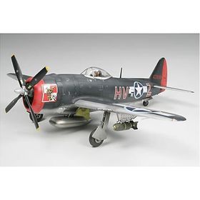 Tamiya 1/48 P-47M Thunderbolt Plastik Uçak Maket Kiti