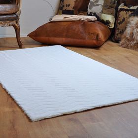 Tappeto Zikzak Desenli Beyaz Post Peluş Halı