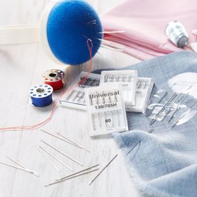 Tchibo Dikiş Makinesi ve Dikiş İğnesi Seti
