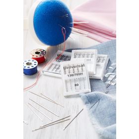 Tchibo Dikiş Makinesi ve Dikiş İğnesi Seti