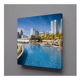 Technopa Akarsu Manzaralı Şehir 70x70 cm Kanvas Tablo