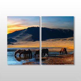Technopa Atlar ve Göl Manzarası 80x70 cm Kanvas Tablo