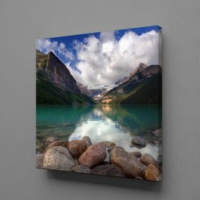 Technopa Dağlar Arasındaki Akarsu 110x110 cm Kanvas Tablo