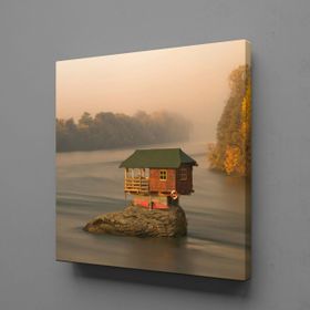 Technopa Denizin Ortasında Ev 50x50 cm Kanvas Tablo