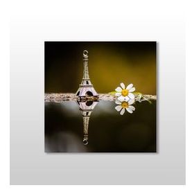 Technopa Eyfel Kulesi Minyatür ve Papatya 70x70 cm Kanvas Tablo