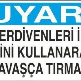 Technopa Merdivenleri İki Elini Kullanarak Tırman Uyarı Levhası