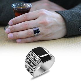 Tesbihane Siyah Oniks Taşlı Kenarları Kalem İşçilikli 925 Ayar Çok Renkli Gümüş Yüzük
