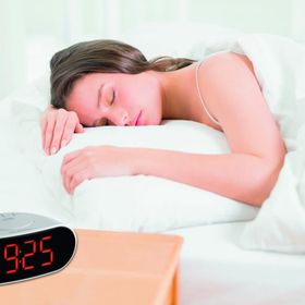 TFA LED Dijital Elektrikli Alarmlı Saat
