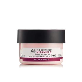 The Body Shop 50 ml Vitamin E Nemlendirici Gündüz Kremi